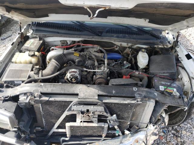 Photo 7 from auction – 2004 CHEVROLET SILVERADO with VIN 1GCHK29164E165998
