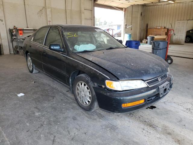 HONDA ACCORD EX 1996 with VIN 1HGCD566XTA195423 - Photo from auction