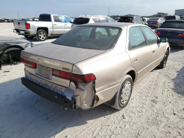 Photo 4 from auction – 1998 TOYOTA CAMRY CE with VIN 4T1BG22K5WU185657