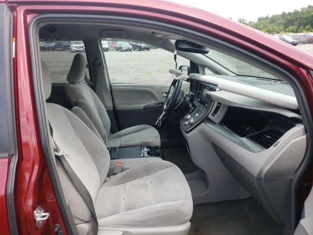 Photo 5 from auction – 2018 TOYOTA SIENNA LE with VIN 5TDKZ3DC2JS911109