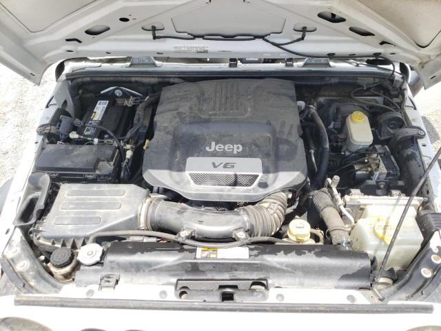 Photo 7 from auction – 2015 JEEP WRANGLER U with VIN 1C4BJWDGXFL509827