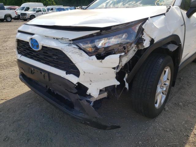 Photo 9 from auction – 2020 TOYOTA RAV4 LE with VIN JTMLWRFV4LD549233
