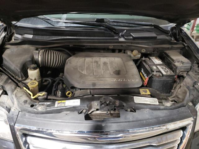 Photo 7 from auction – 2014 CHRYSLER TOWN & COU with VIN 2C4RC1BG6ER400396