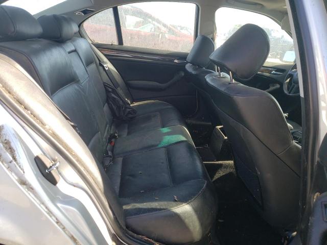 Photo 6 from auction – 2003 BMW 325 XI with VIN WBAEU33403PF58744