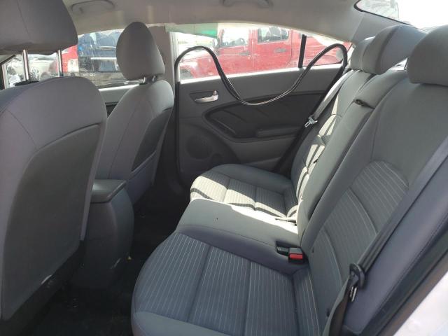 Photo 6 from auction – 2017 KIA FORTE LX with VIN 3KPFL4A74HE007279