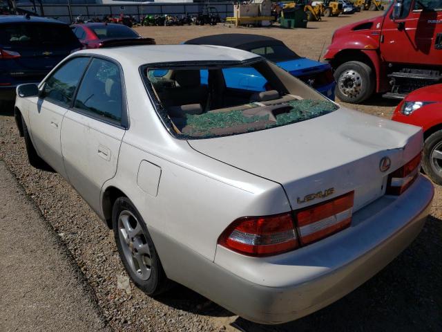 Photo 9 from auction – 2000 LEXUS ES 300 with VIN JT8BF28G5Y5092532