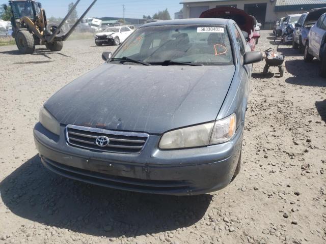 Photo 9 from auction – 2000 TOYOTA CAMRY CE with VIN JT2BG22K2Y0385077