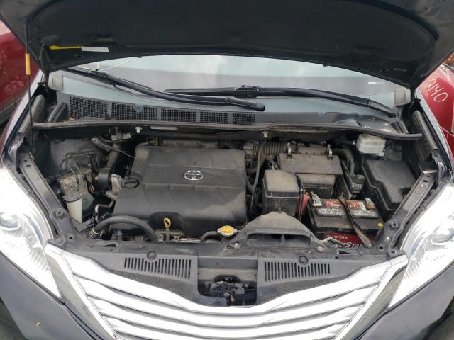 Photo 7 from auction – 2014 TOYOTA SIENNA XLE with VIN 5TDDK3DC6ES082208