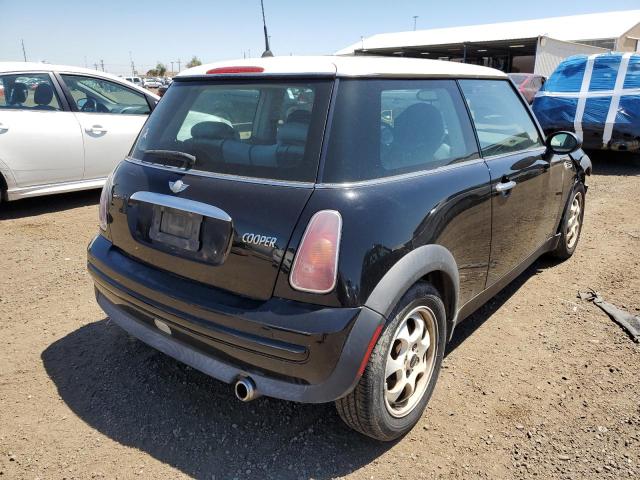 Photo 4 from auction – 2004 MINI COOPER with VIN WMWRC33404TC51667