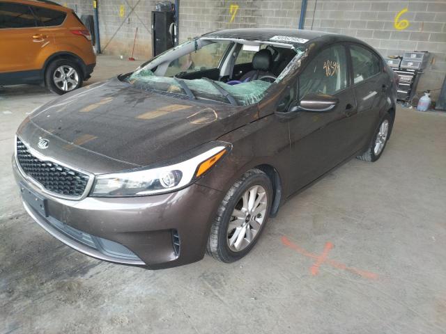 Photo 2 from auction – 2017 KIA FORTE LX with VIN 3KPFL4A76HE151867