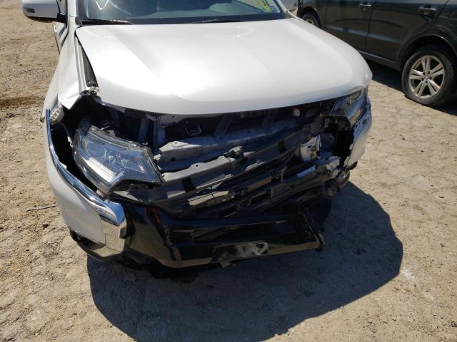 Zdjęcie 9 z aukcji – 2016 MITSUBISHI OUTLANDER z VIN JA4AZ3A37GZ063620