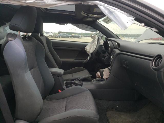 Photo 5 from auction – 2011 TOYOTA SCION TC with VIN JTKJF5C70B3018534