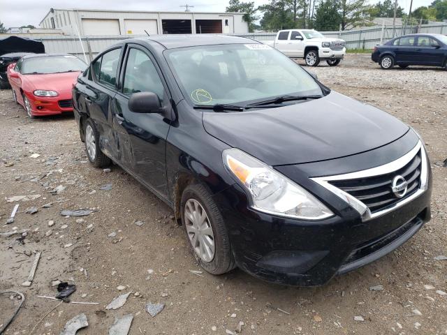 NISSAN VERSA S 2015 with VIN 3N1CN7AP6FL862043 - Photo from auction