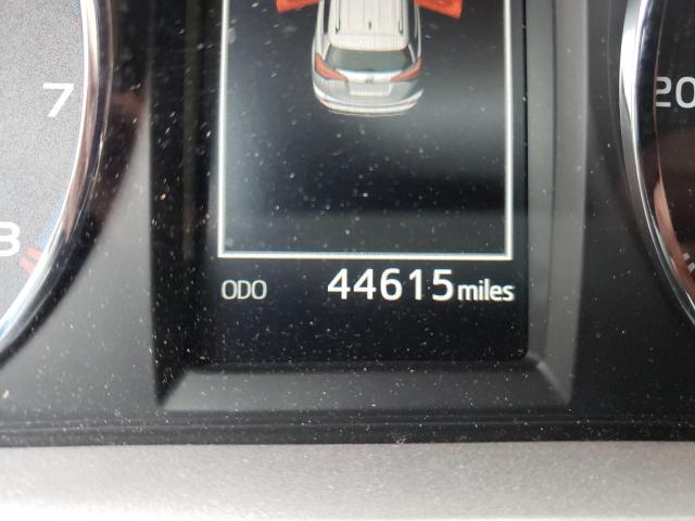Photo 8 from auction – 2016 TOYOTA RAV4 LIMIT with VIN JTMDFREV9GJ076300