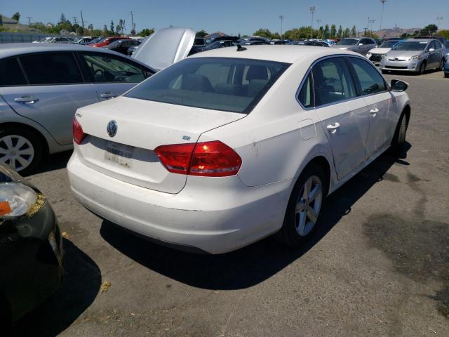 Photo 4 from auction – 2012 VOLKSWAGEN PASSAT SE with VIN 1VWBP7A36CC037897