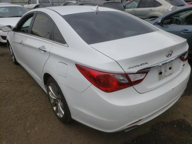 Photo 3 from auction – 2011 HYUNDAI SONATA SE with VIN 5NPEC4AC4BH053531