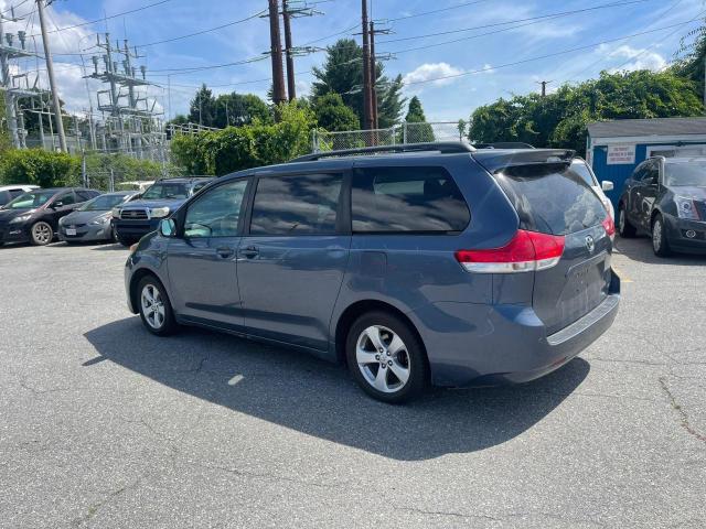 Photo 3 from auction – 2014 TOYOTA SIENNA XLE with VIN 5TDDK3DC3ES487496