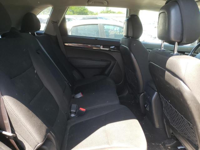 Photo 6 from auction – 2015 KIA SORENTO LX with VIN 5XYKT4A79FG610128