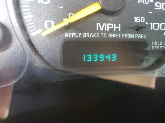 Photo 8 from auction – 2000 CHEVROLET SILVERADO with VIN 2GCEC19V3Y1135331