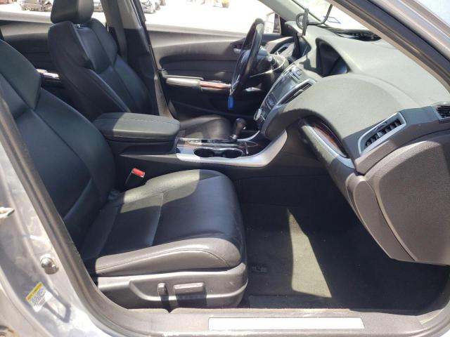 Photo 5 from auction – 2016 ACURA TLX with VIN 19UUB1F31GA007077