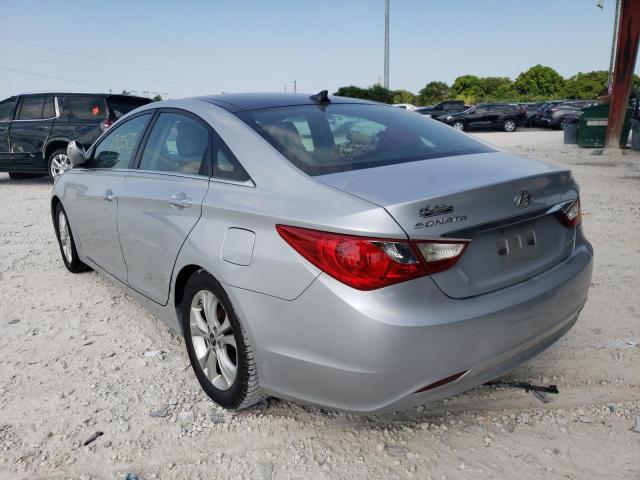 Photo 3 from auction – 2012 HYUNDAI SONATA SE with VIN 5NPEC4AC1CH344487