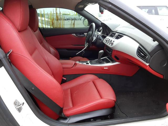 Photo 5 from auction – 2009 BMW Z4 SDRIVE3 with VIN WBALM53579E161447