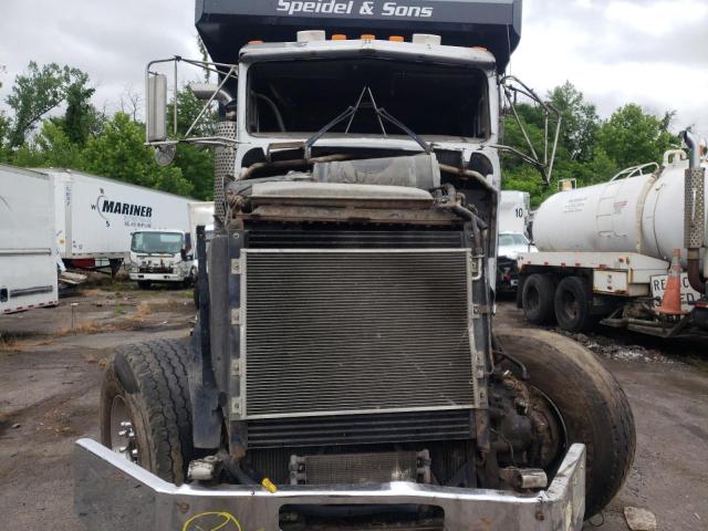 Photo 9 from auction – 2006 KENWORTH CONSTRUCTI with VIN 1NKDXUEX66J159424