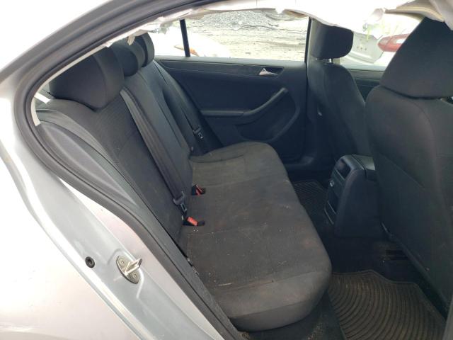 Photo 6 from auction – 2015 VOLKSWAGEN JETTA BASE with VIN 3VW2K7AJ8FM300665