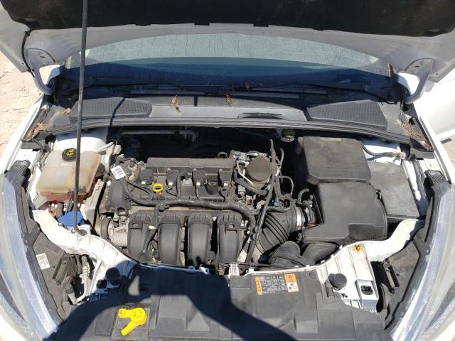 Photo 7 from auction – 2016 FORD FOCUS SE with VIN 1FADP3K25GL208130