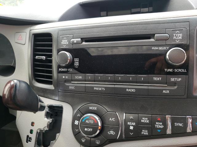 Photo 9 from auction – 2014 TOYOTA SIENNA XLE with VIN 5TDYK3DC7ES512829