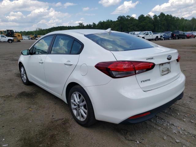 Photo 3 from auction – 2017 KIA FORTE LX with VIN 3KPFL4A74HE022655
