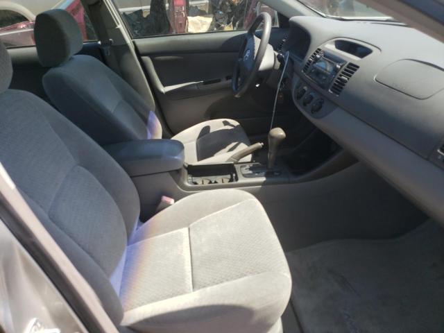 Photo 5 from auction – 2014 TOYOTA CAMRY LE with VIN 4T1BE32K52U583120