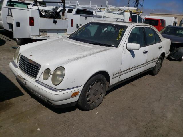Photo 2 from auction – 1997 MERCEDES-BENZ E 320 with VIN WDBJF55F4VJ031460