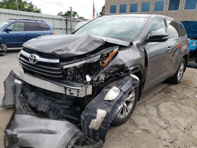 Photo 2 from auction – 2016 TOYOTA HIGHLANDER with VIN 5TDBKRFH8GS354599