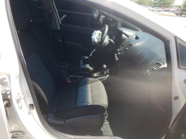 Photo 5 from auction – 2017 KIA FORTE LX with VIN 3KPFK4A71HE053574