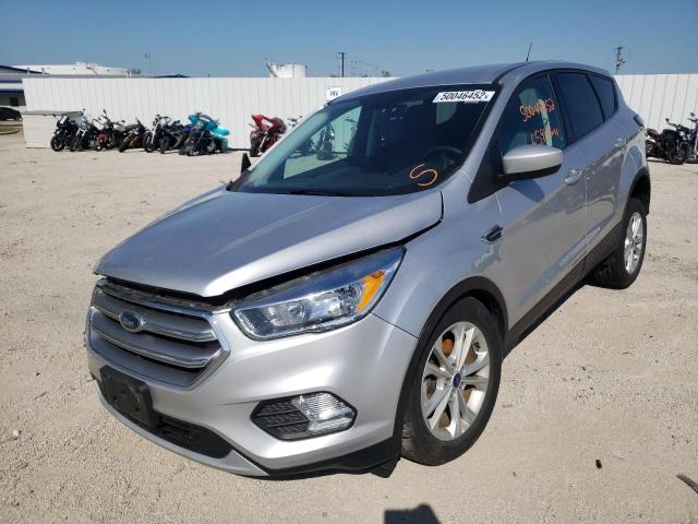 Photo 2 from auction – 2017 FORD ESCAPE SE with VIN 1FMCU0GD8HUE70321