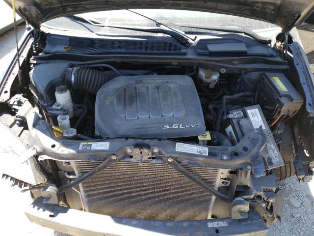 Photo 7 from auction – 2014 CHRYSLER TOWN & COU with VIN 2C4RC1BG6ER144163