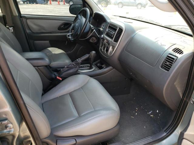 Photo 5 from auction – 2005 FORD ESCAPE XLT with VIN 1FMCU93115KA22851