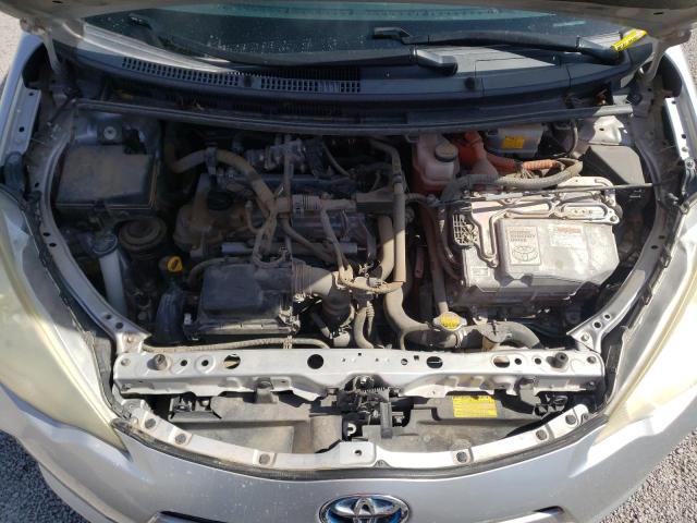 Photo 7 from auction – 2012 TOYOTA PRIUS C with VIN JTDKDTB36C1015767