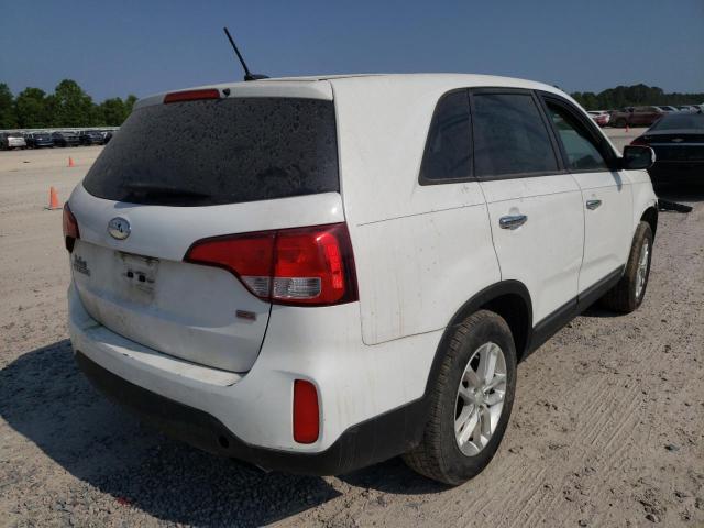 Photo 4 from auction – 2015 KIA SORENTO LX with VIN 5XYKT3A69FG618585