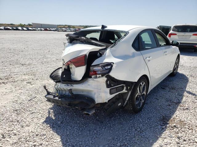 Photo 4 from auction – 2021 KIA FORTE FE with VIN 3KPF24AD8ME266148