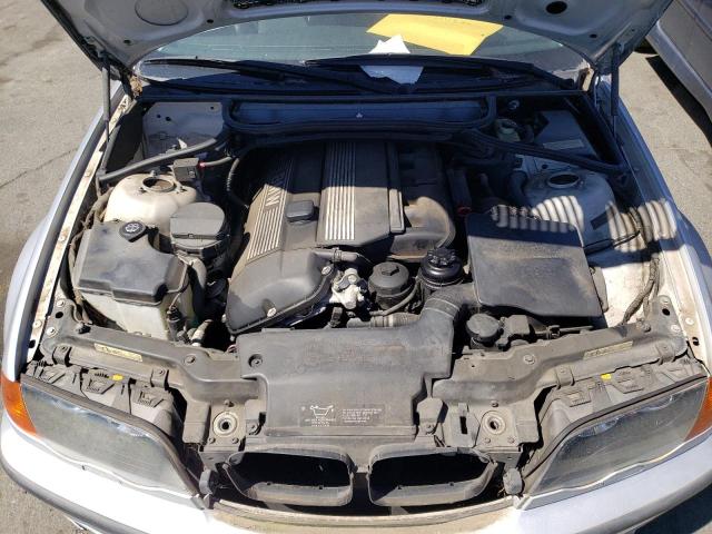 Photo 7 from auction – 2001 BMW 330 I with VIN WBAAV53491FT02383