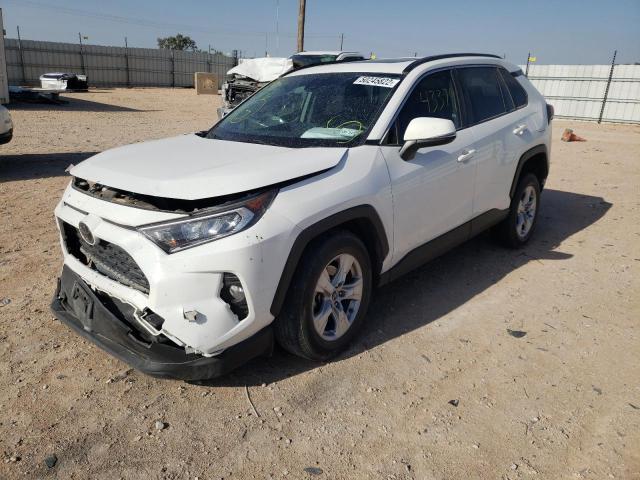 Photo 2 from auction – 2019 TOYOTA RAV4 XLE with VIN JTMW1RFV4KD032704