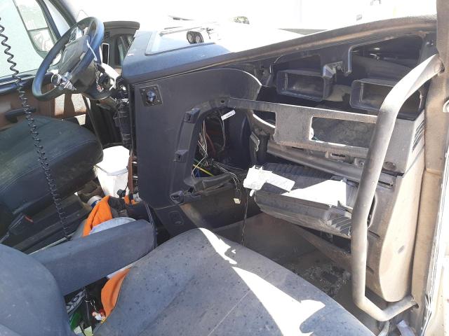 Photo 9 from auction – 2021 FREIGHTLINER CASCADIA 1 with VIN 3AKJHHDR7MSMG4646