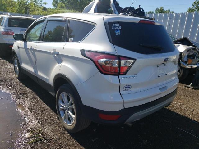 Photo 3 from auction – 2017 FORD ESCAPE SE with VIN 1FMCU0GD1HUE44692