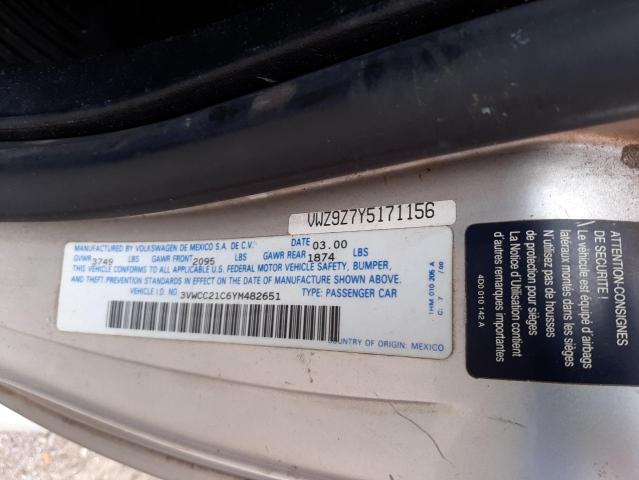 Photo 10 from auction – 2000 VOLKSWAGEN BEETLE with VIN 3VWCC21C6YM482651