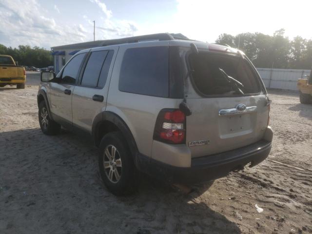 Photo 3 from auction – 2006 FORD EXPLORER X with VIN 1FMEU63E46UB17260