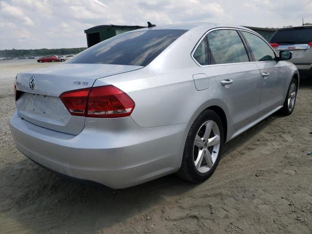 Photo 4 from auction – 2014 VOLKSWAGEN PASSAT SE with VIN 1VWBT7A31EC032623