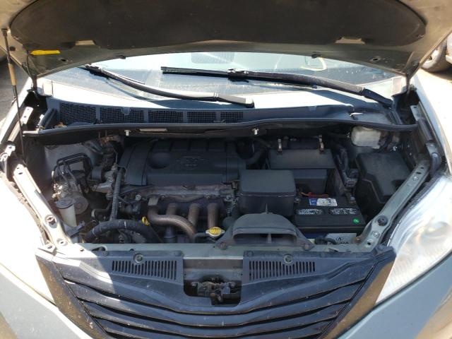 Photo 7 from auction – 2011 TOYOTA SIENNA BAS with VIN 5TDKA3DC2BS006474