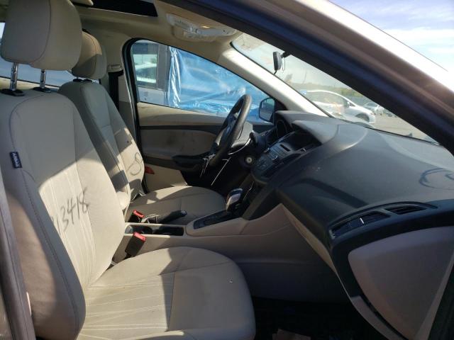 Photo 5 from auction – 2016 FORD FOCUS SE with VIN 1FADP3F25GL213418